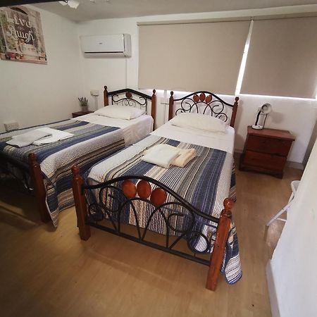 Strovolos Rooms Studios Nicosia Room photo