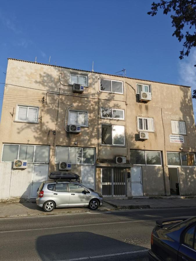 Strovolos Rooms Studios Nicosia Exterior photo